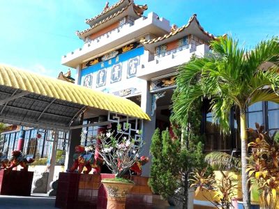Golden Sanctuary Memorial Park