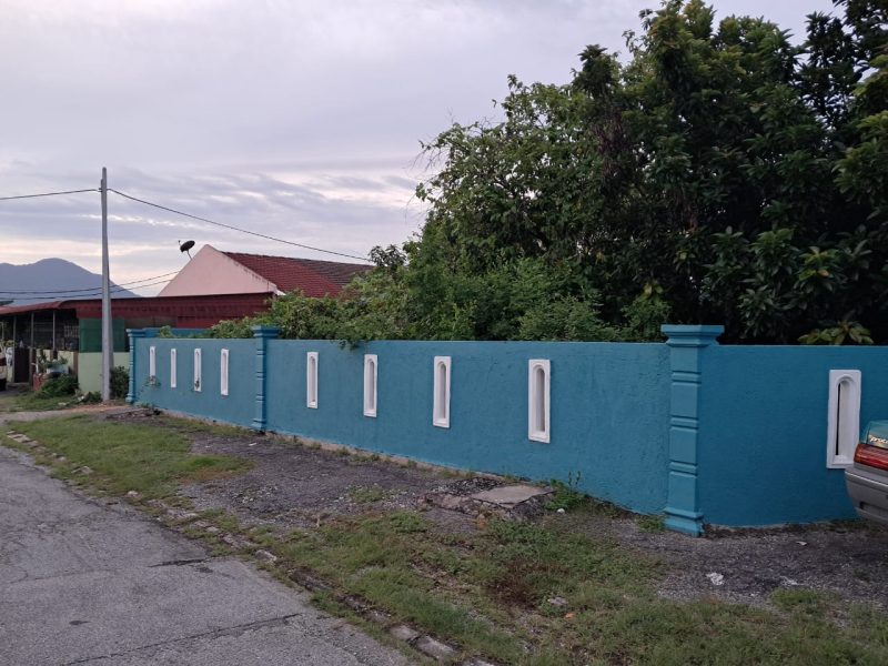 Single Storey Corner Lot House For Sale