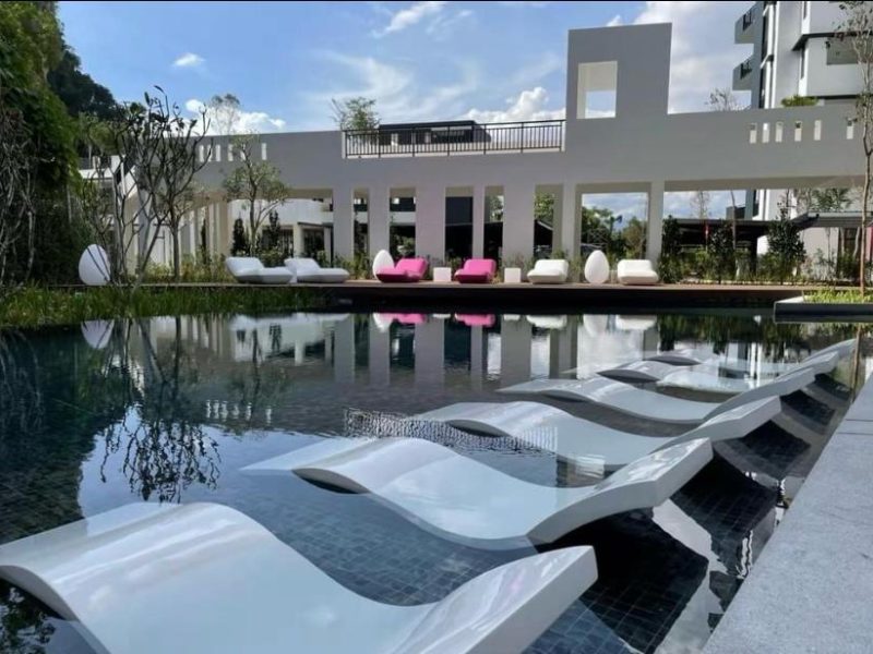 The Cove hillside Condo FOR SALE 🧧